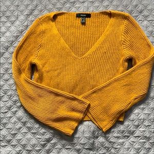 Gold really prettyV-neck